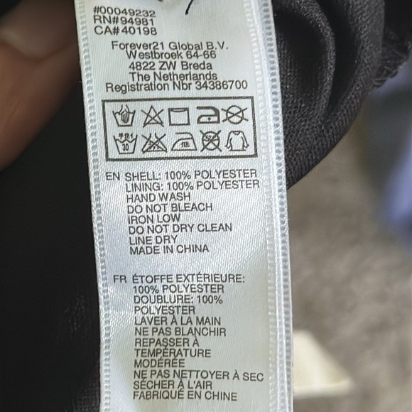 Forever 21 Black and White Patterned Maxi Skirt Size L - Picture 5 of 7